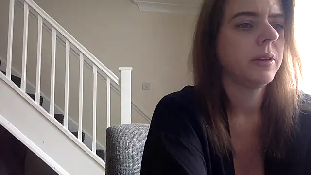 ElizabethArden42- online show from February 2026 01:08:01 PM