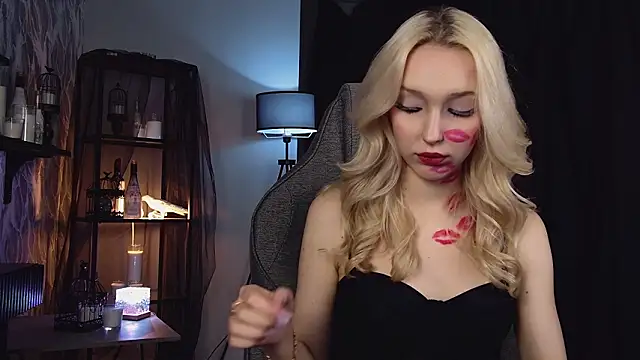 MaoqiBeverly online show from February 2026 07:25:01 PM