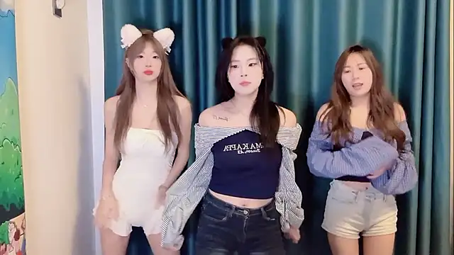 SM 0002 online show from February 2026 06:52:02 PM