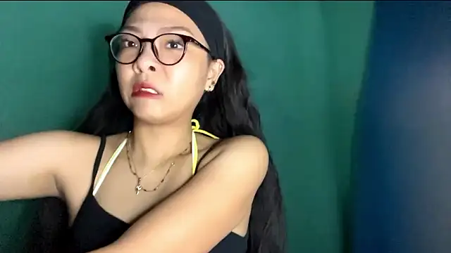 TerisaYellow online show from February 2026 02:14:02 PM