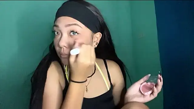 TerisaYellow online show from February 2026 12:06:02 PM