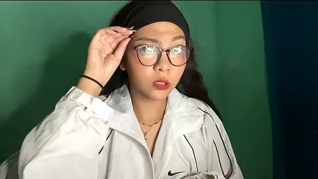 TerisaYellow online show from February 2026 01:08:01 PM