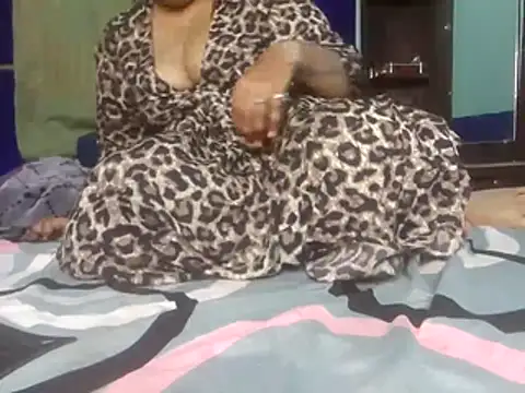 Snapshot of ANURADHA_2006 chatting on February 2026 06:41:01 PM ANURADHA 2006 online show from February 2026 06:41:01 PM