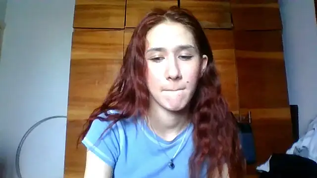 NickiKisinger online show from June 2026 07:09:01 AM