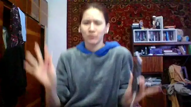 NickiKisinger online show from April 2026 05:04:01 AM