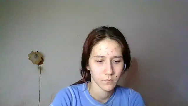 NickiKisinger online show from May 2026 07:18:06 AM