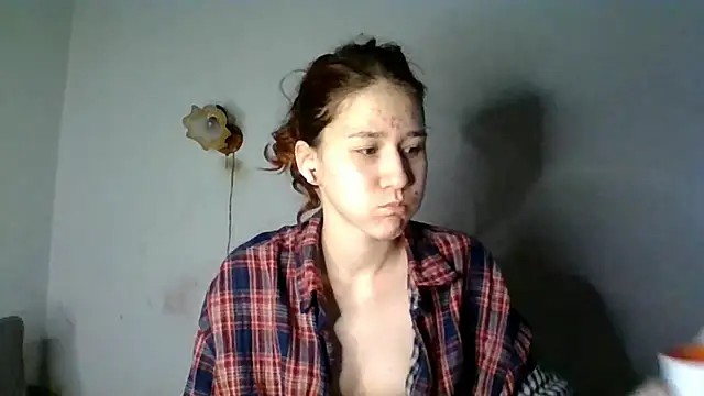 NickiKisinger online show from April 2026 05:14:02 AM
