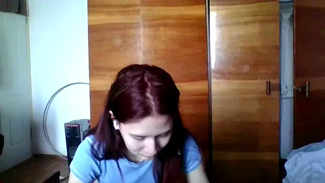 Snapshot of NickiKisinger chatting on February 2026 06:35:02 AM NickiKisinger online show from February 2026 06:35:02 AM