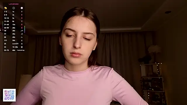 LeanneDinkle online show from April 2026 04:31:02 AM