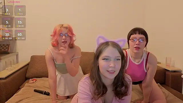 Snapshot of flowernnet chatting on February 2026 06:38:02 PM flowernnet online show from February 2026 06:38:02 PM