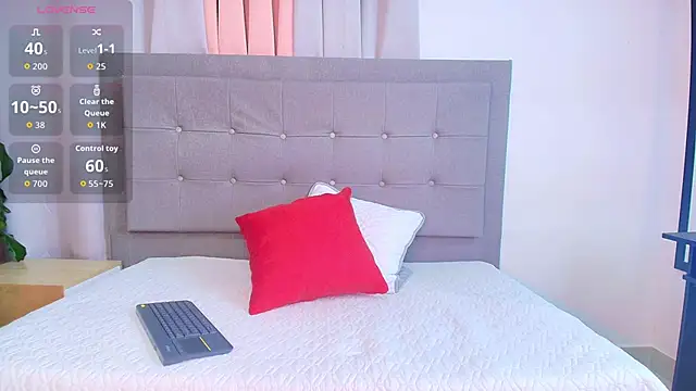 Snapshot of Karla_94 chatting on February 2026 04:02:02 AM Karla 94 online show from February 2026 04:02:02 AM