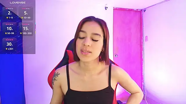 Zoe-Walzer online show from March 2026 05:25:01 PM