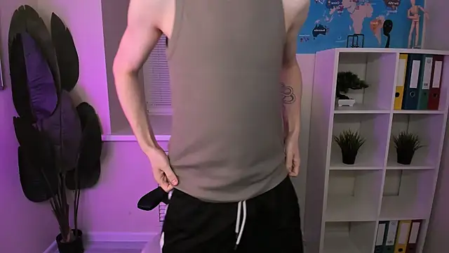 Dylan Norton online show from April 2026 02:18:02 PM