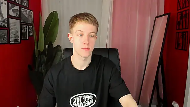 Dylan Norton online show from April 2026 10:33:02 AM