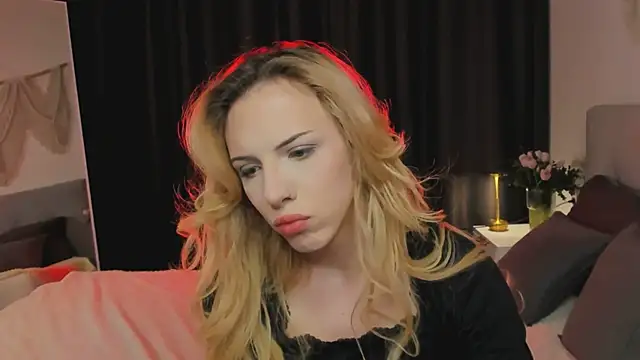 Tiffany  King online show from April 2026 06:05:02 AM