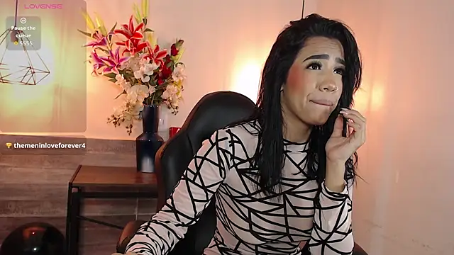 MiaKarsson online show from March 2026 12:07:01 PM