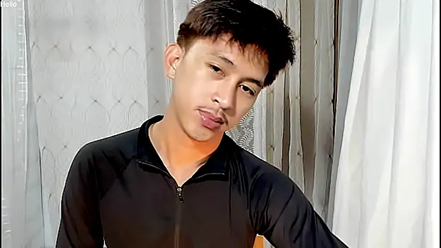 Snapshot of _andrie69_ chatting on April 2026 10:19:02 AM andrie69 online show from April 2026 10:19:02 AM