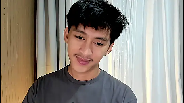  andrie69  online show from April 2026 12:45:02 AM