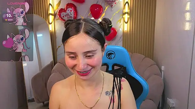 Ariana18 b online show from February 2026 12:49:02 PM