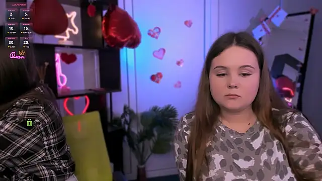 arianaa cat online show from February 2026 11:38:01 PM