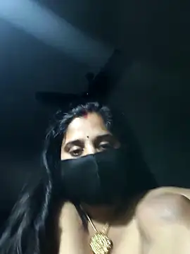 Sexy khushi19 online show from April 2026 01:01:01 PM