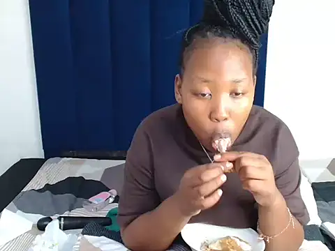 Snapshot of Lissa_27 chatting on February 2026 05:18:02 AM Lissa 27 online show from February 2026 05:18:02 AM