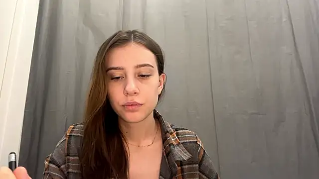 SofiaBlumer online show from February 2026 02:36:01 PM