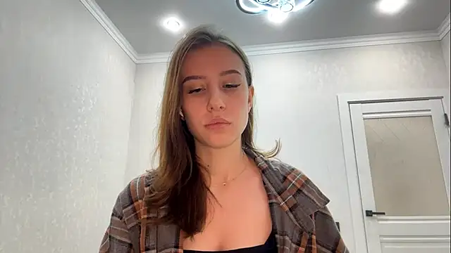 SofiaBlumer online show from February 2026 03:21:02 PM