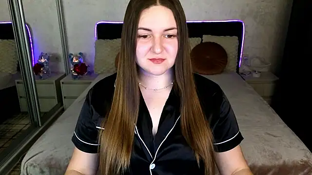 Snapshot of Eva_Luxx chatting on February 2026 11:46:01 PM Eva Luxx online show from February 2026 11:46:01 PM