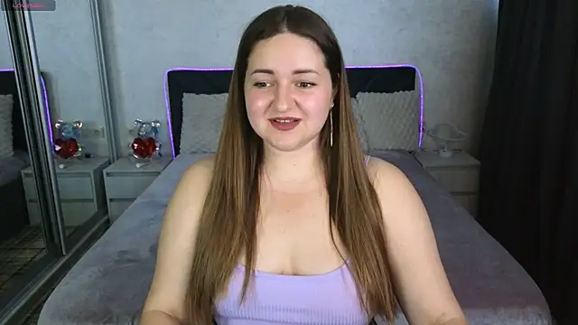 Eva Luxx online show from April 2026 03:19:01 PM