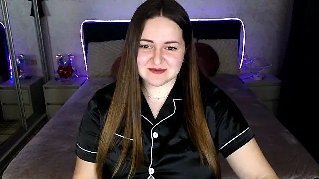 Eva Luxx online show from March 2026 11:06:02 PM