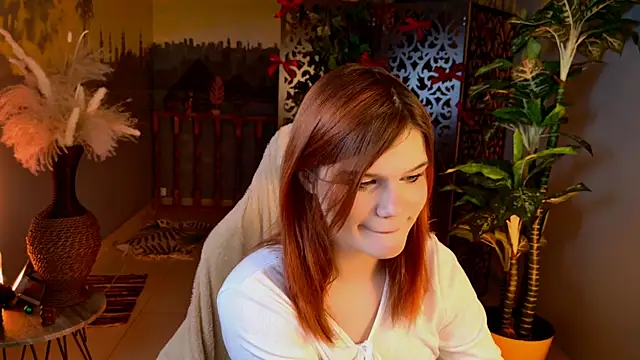 Snapshot of EllieFoxy chatting on February 2026 11:01:02 PM EllieFoxy online show from February 2026 11:01:02 PM