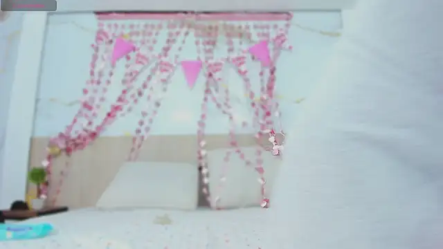 Snapshot of rebecca_ponce_ chatting on February 2026 06:52:02 PM rebecca ponce online show from February 2026 06:52:02 PM