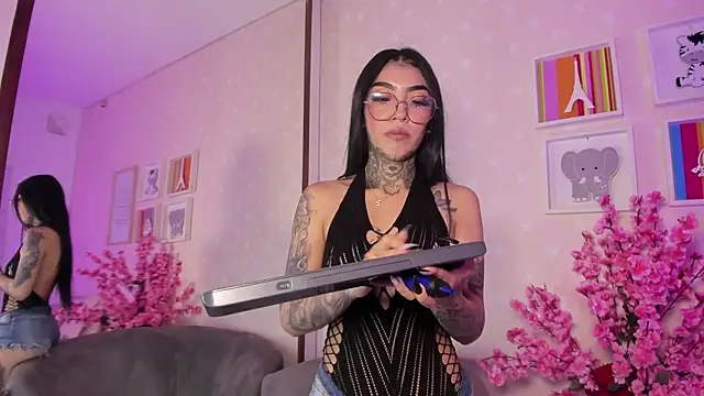 Ashley Blum  online show from March 2026 12:01:02 PM