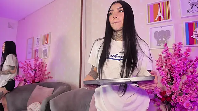 Ashley Blum  online show from March 2026 12:11:01 PM