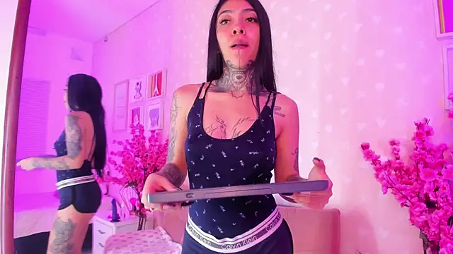 Snapshot of Ashley_Blum_ chatting on February 2026 11:54:02 AM Ashley Blum online show from February 2026 11:54:02 AM