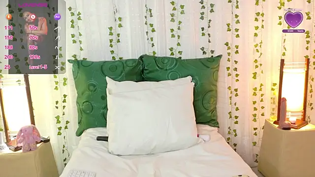 Alice-Lamore online show from March 2026 12:51:02 PM