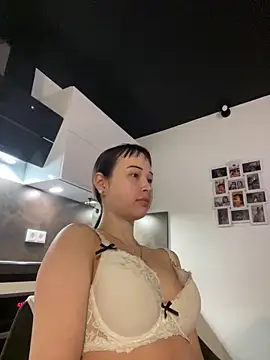 Just-Lilly online show from March 2026 01:58:01 PM