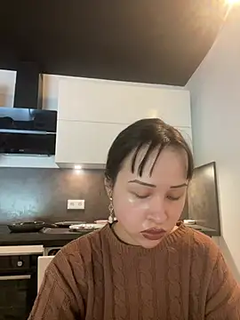 Snapshot of Just-Lilly chatting on May 2026 03:56:02 PM Just-Lilly online show from May 2026 03:56:02 PM