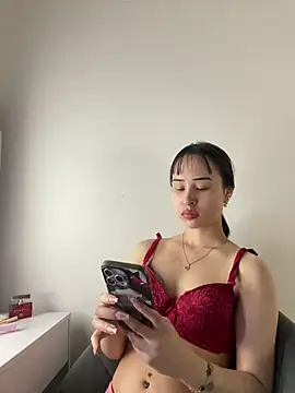 Just-Lilly online show from February 2026 12:37:01 PM