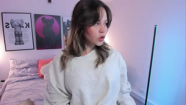 Hey lucy   online show from February 2026 11:42:02 AM