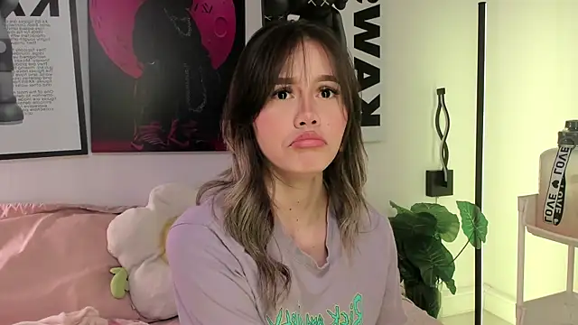 Hey lucy   online show from April 2026 11:16:01 AM