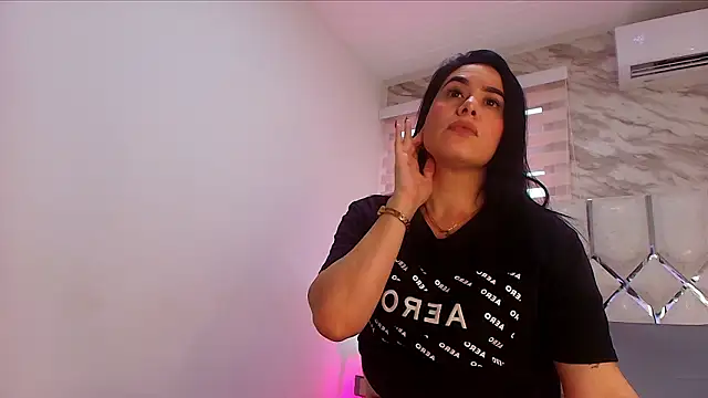ivanna vg online show from March 2026 07:13:02 PM