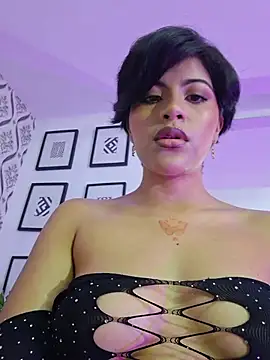 Snapshot of Eva_Monroes chatting on February 2026 03:53:02 AM Eva Monroes online show from February 2026 03:53:02 AM