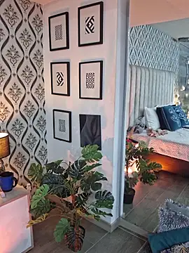 Eva Monroes online show from March 2026 05:32:01 AM