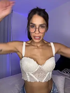 Snapshot of SofiaRivero chatting on June 2026 05:30:02 PM SofiaRivero online show from June 2026 05:30:02 PM