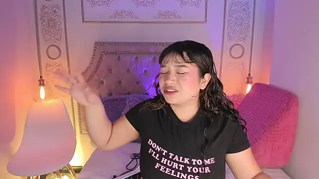 Honny Blaice  online show from March 2026 12:17:01 PM