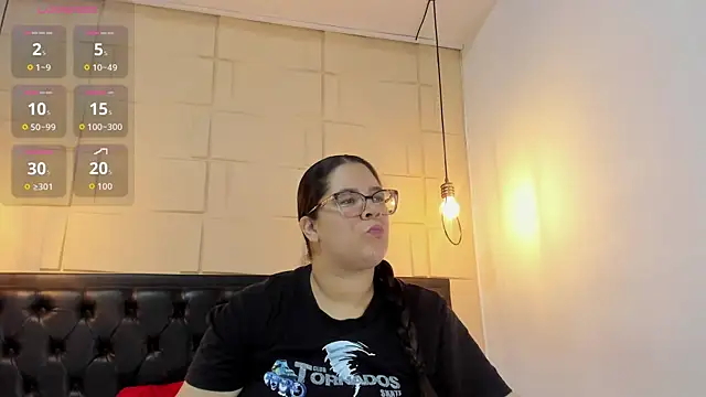 RousMature online show from April 2026 07:43:02 PM