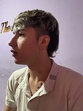 AlexanderCollman2 online show from April 2026 03:57:02 AM