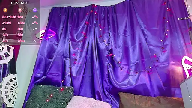 MadLustt online show from March 2026 09:48:01 PM